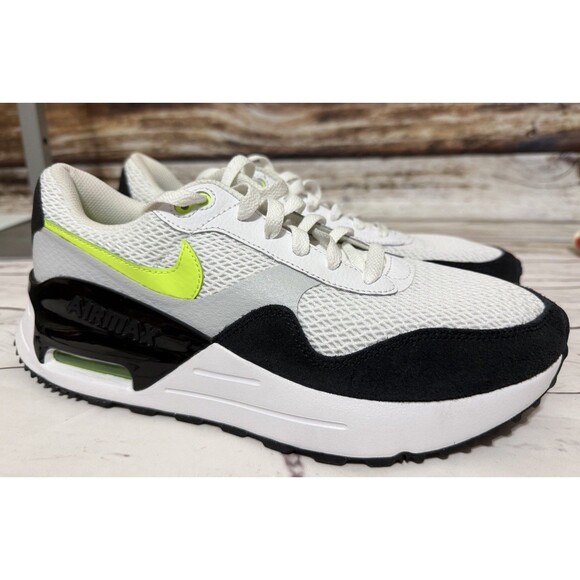 Nike Men\'s Air Max SYSTM Casual Sneaker Shoe White/Black/Neon Green Sz 9.5